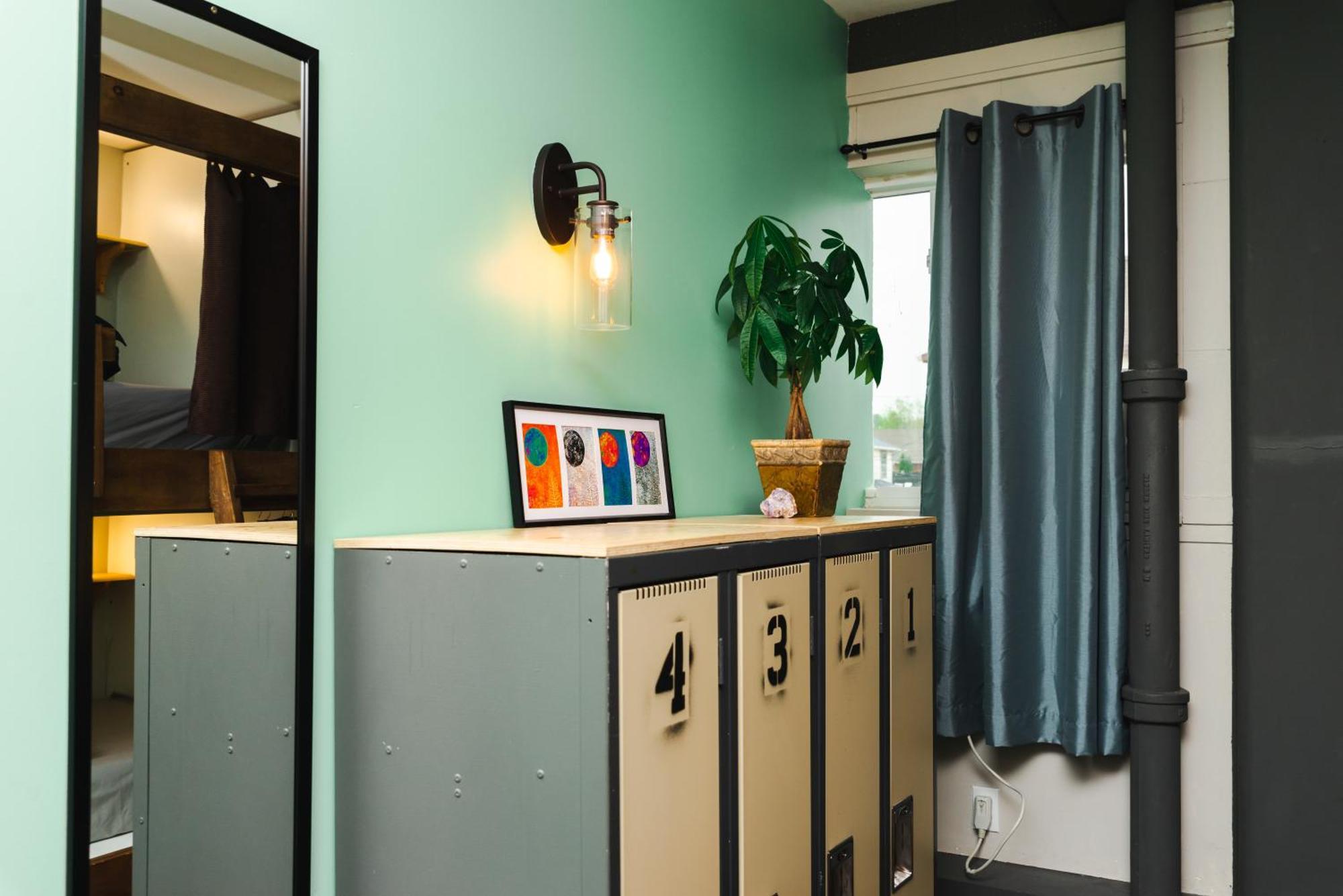 The Haven Hostel Thunder Bay Extérieur photo