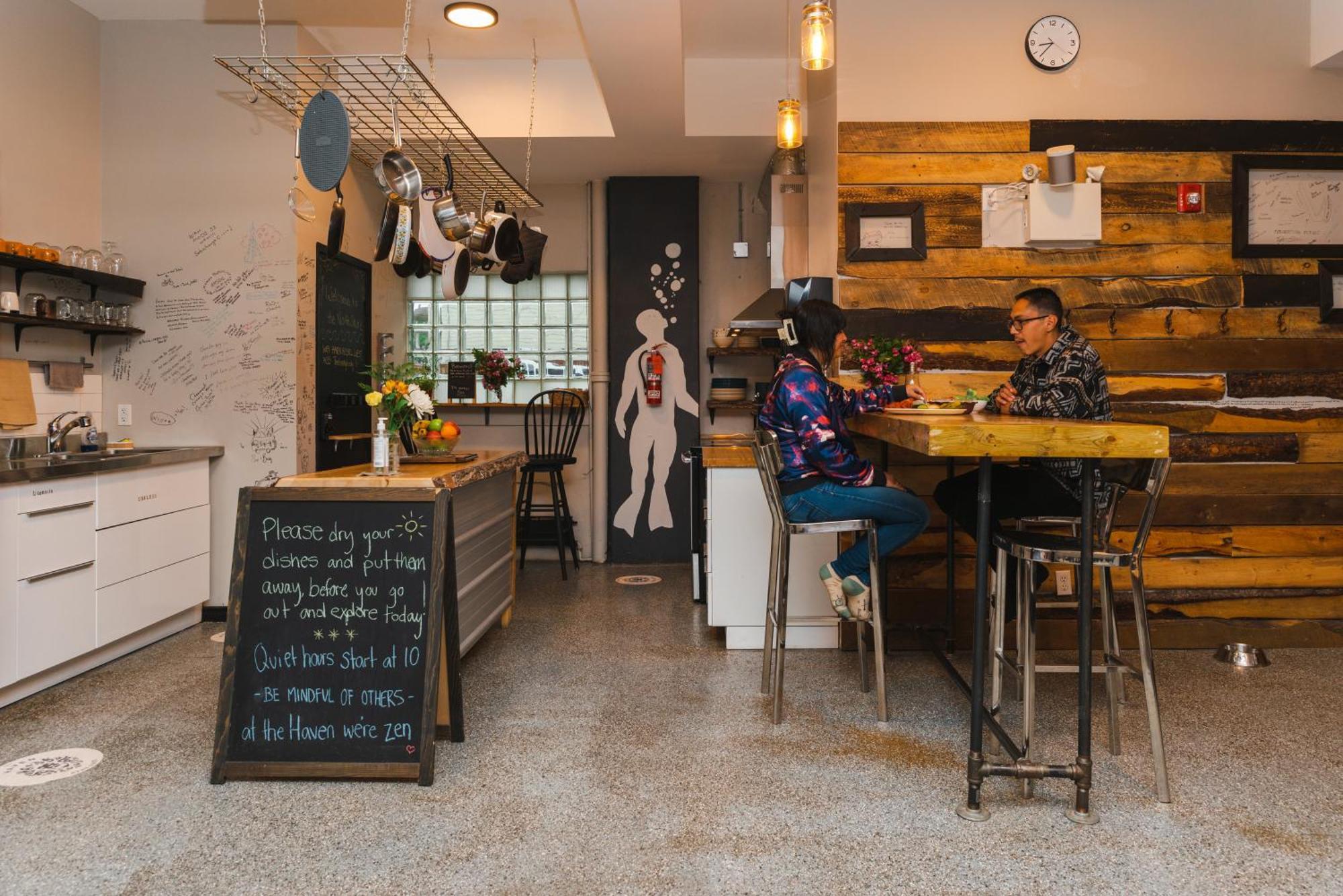 The Haven Hostel Thunder Bay Extérieur photo